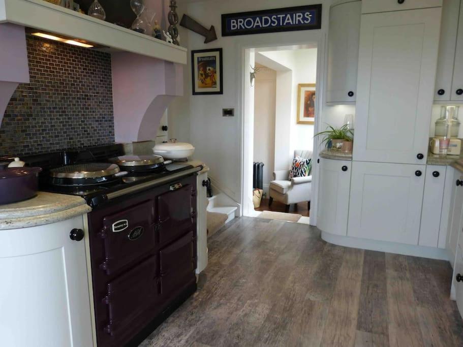 Amazing Sea Views And Much More…. Apartamento Broadstairs Exterior foto