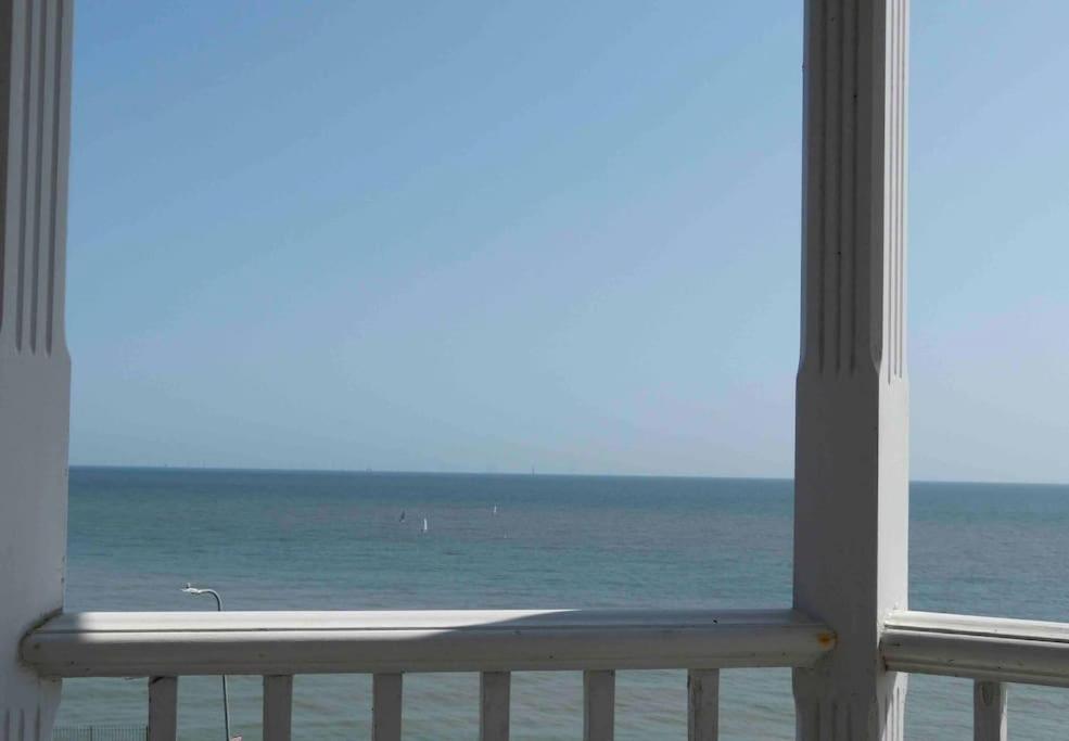 Amazing Sea Views And Much More…. Apartamento Broadstairs Exterior foto